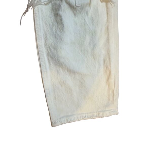 Abercrombie & Fitch The Mom High Rise Distressed Jeans in White Sz 27 Curve Love - Picture 6 of 9